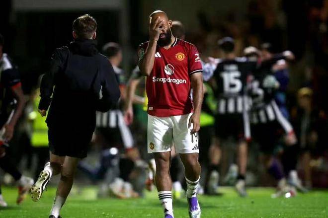 关于中超清晨走向成谜,曼联迎来里程碑,质疑声仍在,资深球员宣示担当的信息 关于中超清晨走向成谜,曼联迎来里程碑,质疑声仍在,资深球员宣示担当的信息