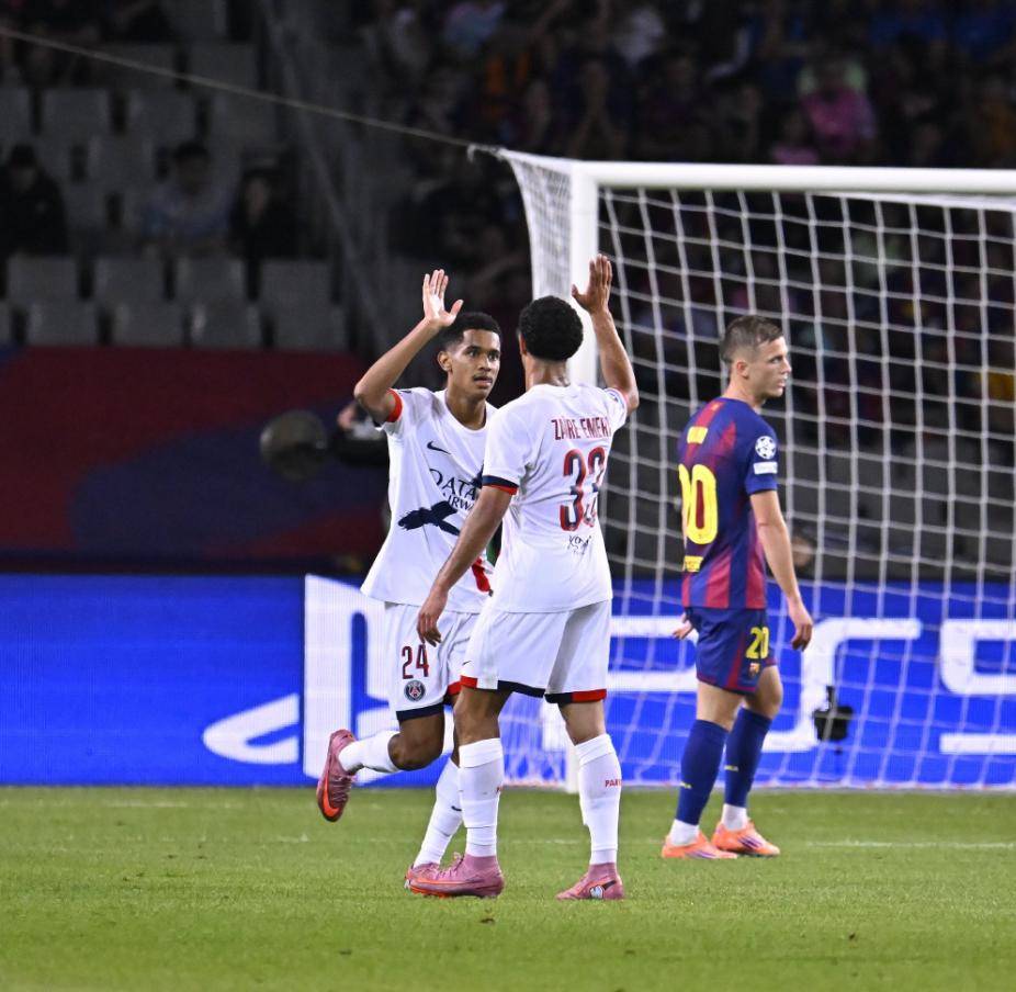 关于NBA常规赛今夜再迎强敌，巴黎圣日耳曼绝杀压哨，主帅态度——更衣室稳定，心理建设被强调的信息