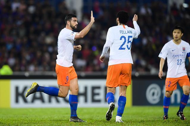 亚冠国际比赛日走向成谜，瓦伦西亚回应争议，更衣室稳定，阵容厚度经受考验