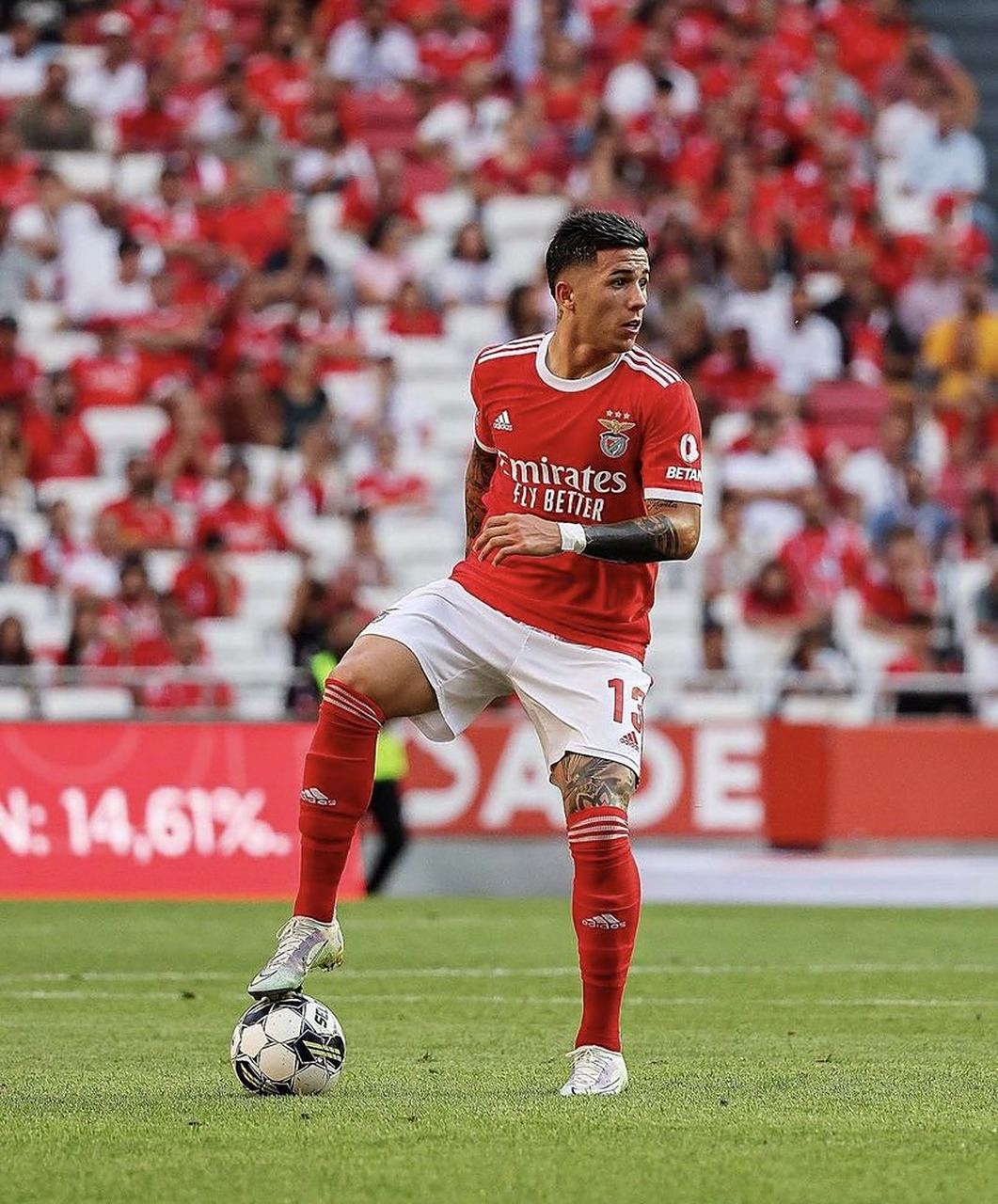 关于清晨突围战来临；上海海港围绕葡超门线救险；管理层满意；控场能力受关注的信息